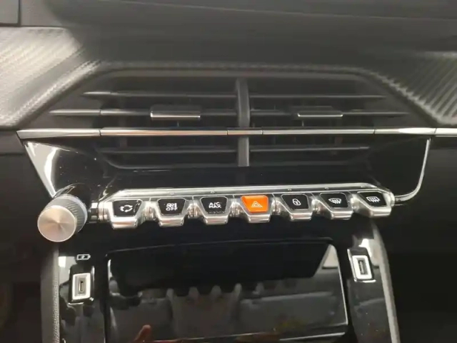 Peugeot 2008 bluehdi 110 s&amp;s bvm6 — photo 25