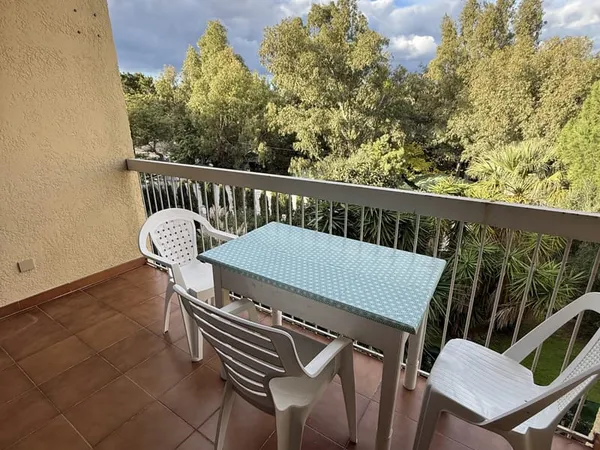Duplex T2 terrasse et cave
