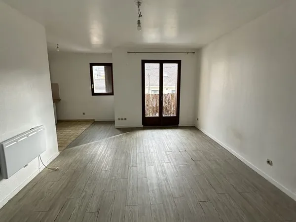 Appartement de type studio proche de la Gare