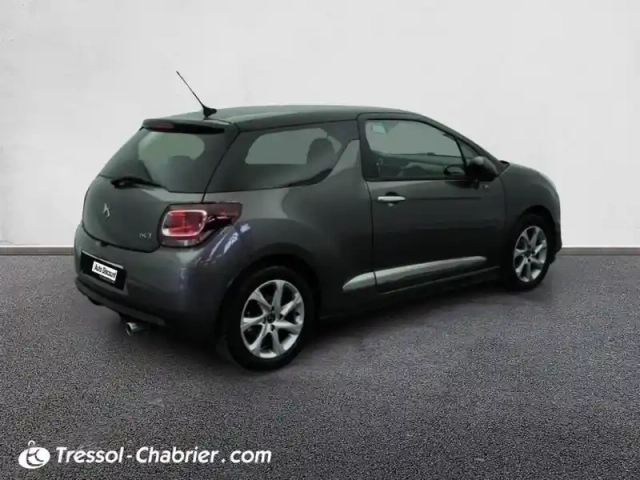 Ds Ds 3 puretech 110 bva so chic — photo 2