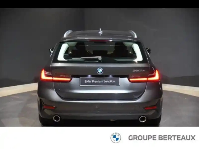 Bmw Serie 3 série 3 touring 320ea 204ch business design — photo 4
