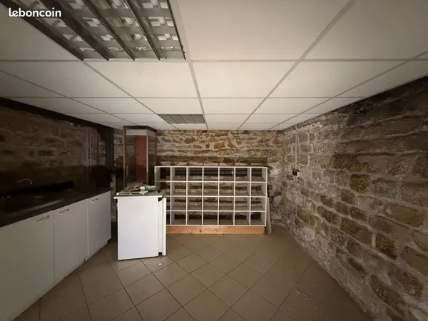 Espace de stockage aménagé 25 m2 - Paris 11 (Nation/Charonne)