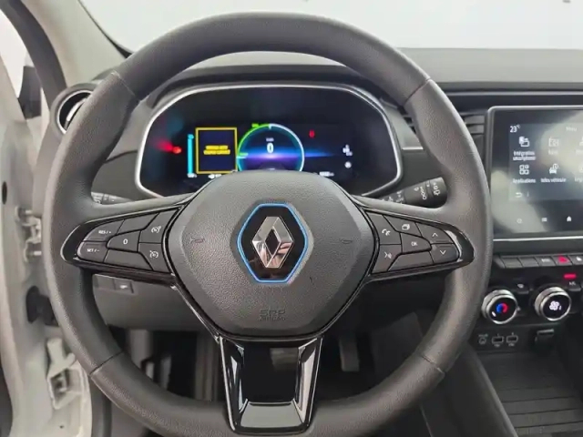 Renault Zoé zoe r110 — photo 234