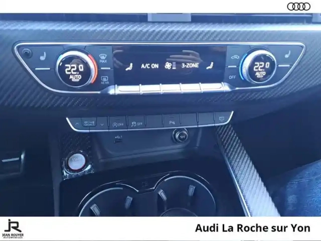 Audi A4 rs4 avant v6 2.9 tfsi 450 ch tiptronic 8 quattro — photo 34