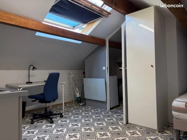 Studio meublé pour étudiants Orsay- quartier Le Guichet