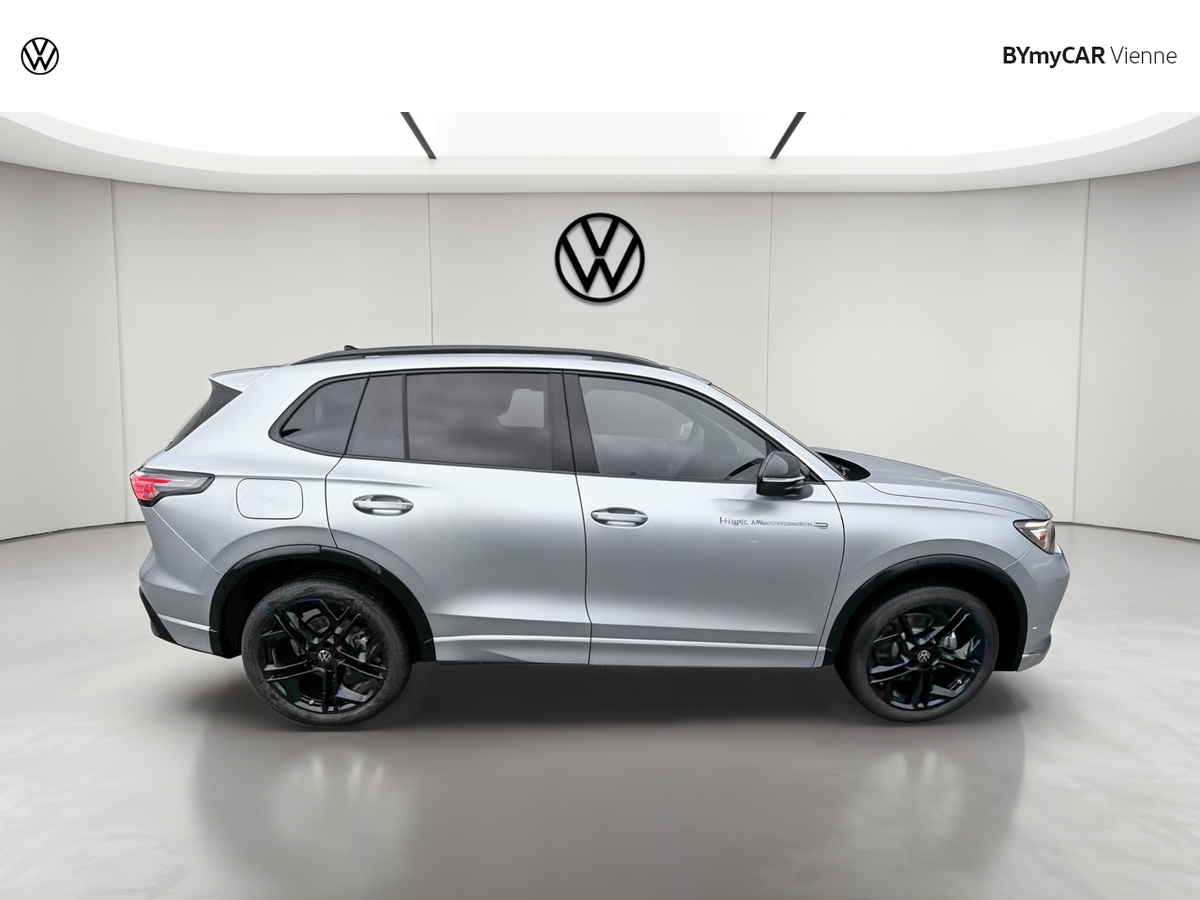 Volkswagen Tiguan 1.5 eHybrid 204ch DSG6 — photo 6