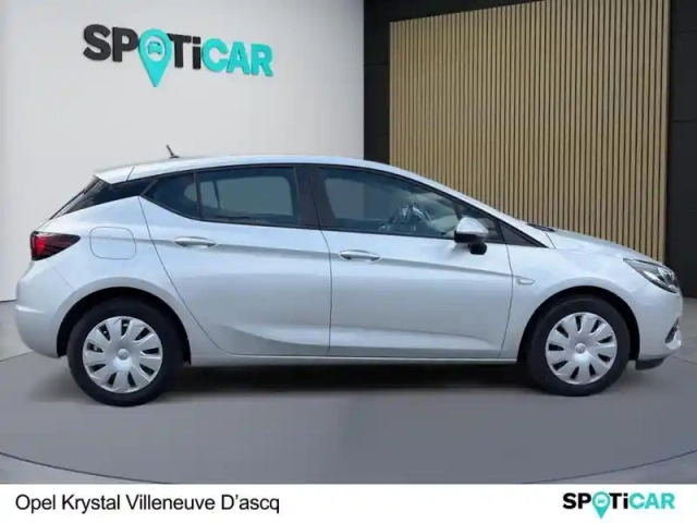 Opel Astra 1.2 turbo  110ch — photo 21