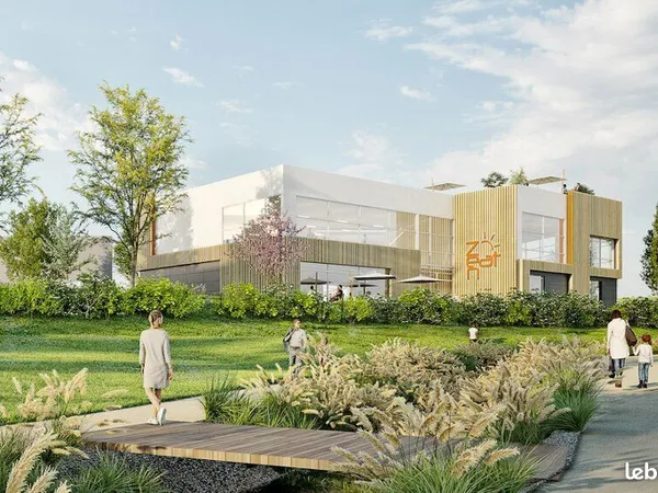 LOCAL D'ACTIVITE 738 m² LOUVRES