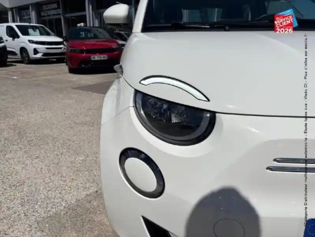 Fiat 500 e 95ch action — photo 13