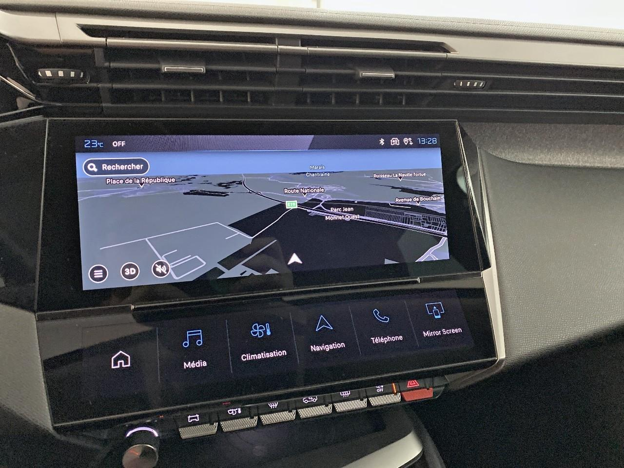 Peugeot 308 sw hybrid 145 e-dcs6 allure — photo 14