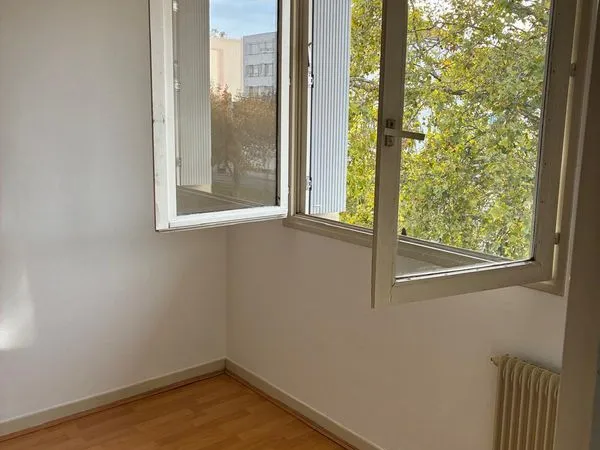 APPARTEMENT 34 m² -2 pièces à louer