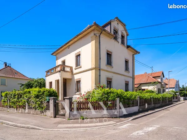 Maison 7 pièces 141 m²