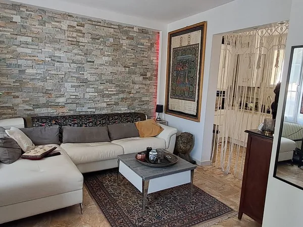 Maison de 116m2 à louer sur La Celle-Saint-Cloud