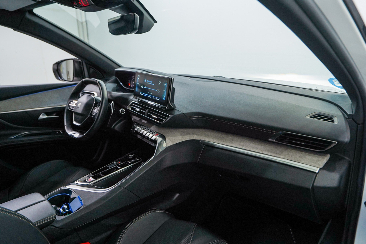 Peugeot 3008 — photo 31