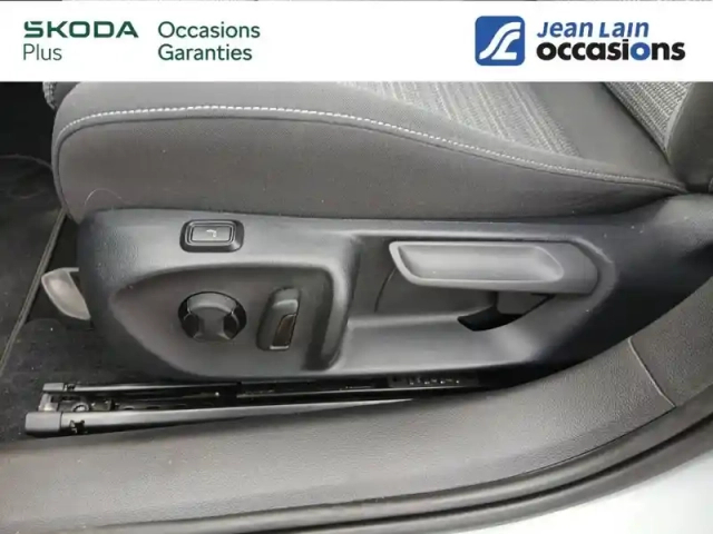 Skoda Superb combi 2.0 tdi 150 ch scr dsg7 — photo 41