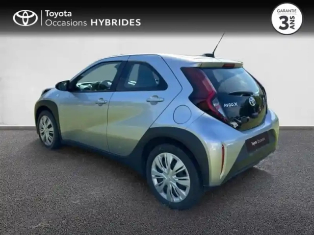 Toyota Aygo X 1.0 vvt-i 72ch dynamic my23 — photo 2