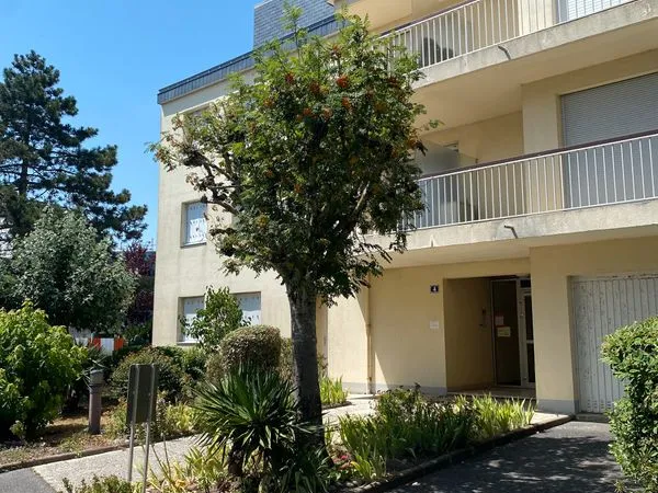 Appartement t2 - centre ville - renove a neuf