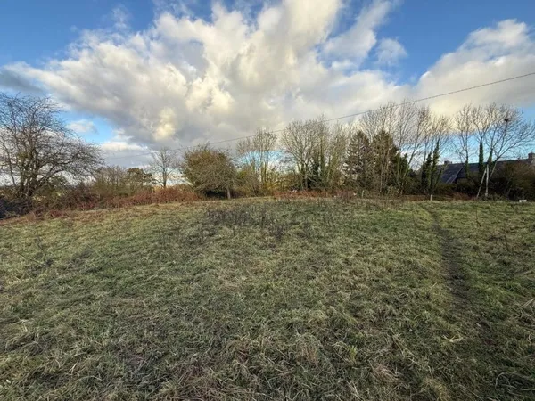 Terrain de 1017 m2 Ouville