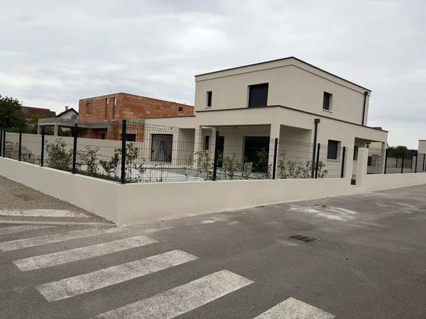Maison st Julien