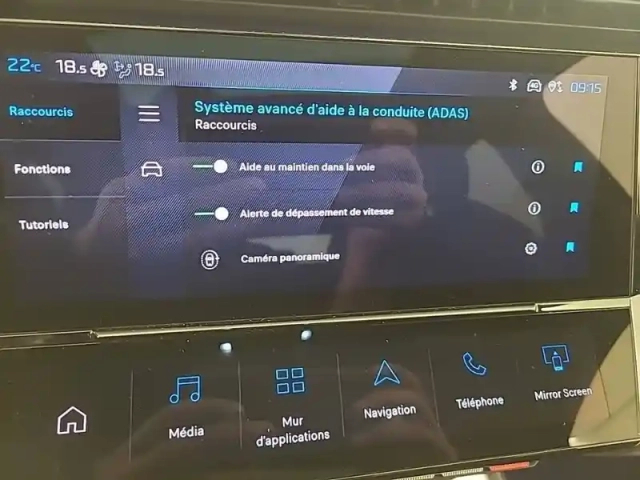 Peugeot 308 electrique 55 kwh 156ch — photo 11
