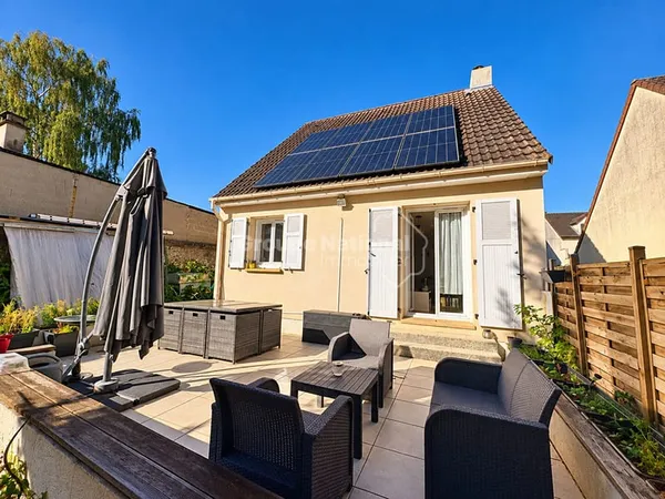 Maison Meru 5 pièce(s) 76 m2