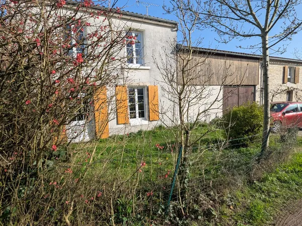 LE VANNEAU IRLEAU MAISON PIERRES d'env.149 m2 habitable