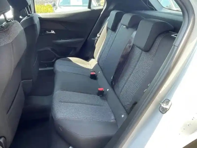 Peugeot 2008 100 s&amp;s bvm6 — photo 12