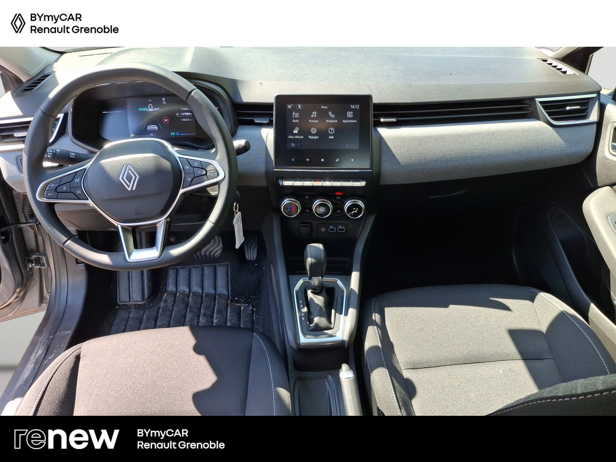 Renault Clio E-Tech full hybrid 145 ch GSR2 — photo 9