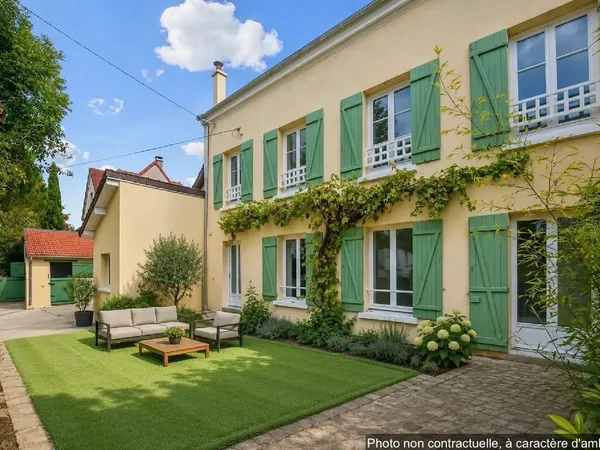 Maison 10 pièces 210 m²