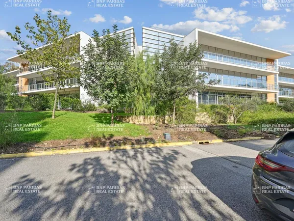 Bureaux 1587 m²
