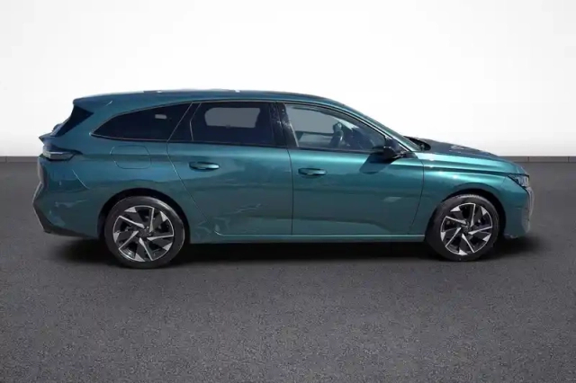 Peugeot 308 sw puretech 130ch s&amp;s eat8 — photo 7