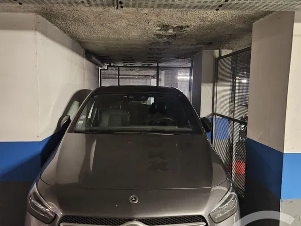 Parking 11 m²