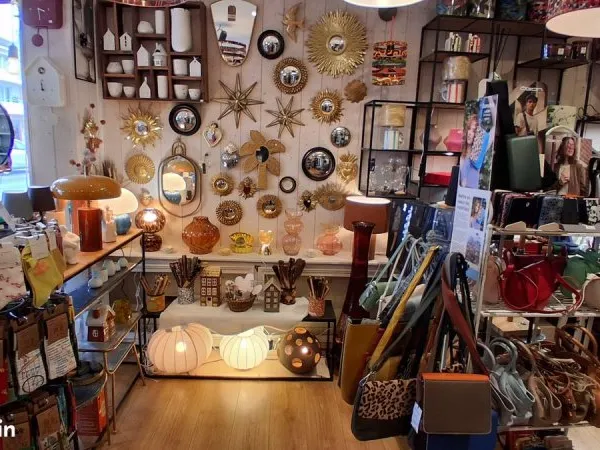 Boutique 60m² décoration et cadeaux