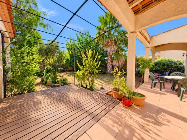 Villa T5 au Grau d'Agde sur terrain de 665m2
