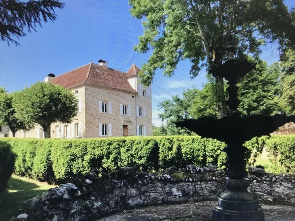 Coliving au Château à Figeac, Lot