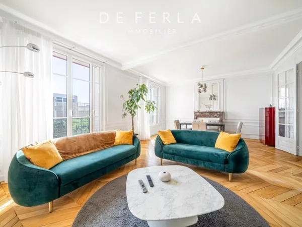 Appartement familial 5 pièces en excellent état - Paris XV