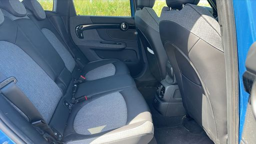 Mini Countryman 1.5 i 220 Plug in Hybrid ALL4 Steptronic6 - Northwood – 2020 – 50000 km – Hybride rechargeable – Boîte Automatique — photo 2