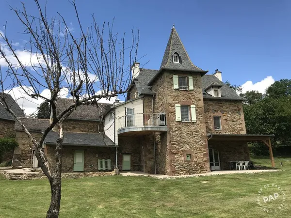 Maison 6 pièces 240 m²