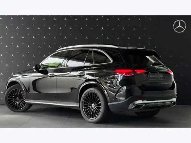 Mercedes Glc 300 e  hybrid eq 4matic am — photo 23