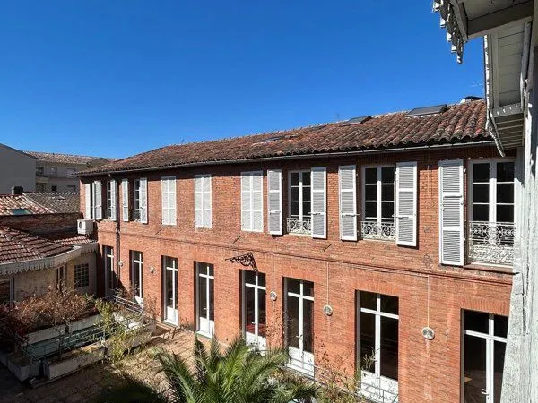 Rare à Toulouse - Dernier étage Appartement - T5 Hypercentre