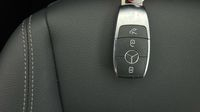 Mercedes Gla 200 163ch Progressive Line 7G-DCT — photo 16