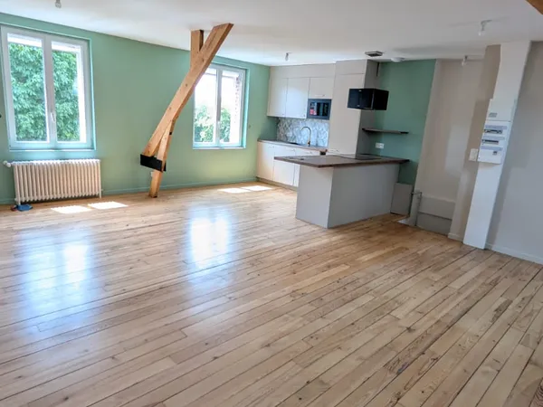 LONGUEAU APPARTEMENT DE TYPE 3 ENTIEREMENT RÉNOVÉ