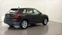 Audi Q3 35 TFSI 150ch Mild Hybrid Design S tronic 7 — photo 5