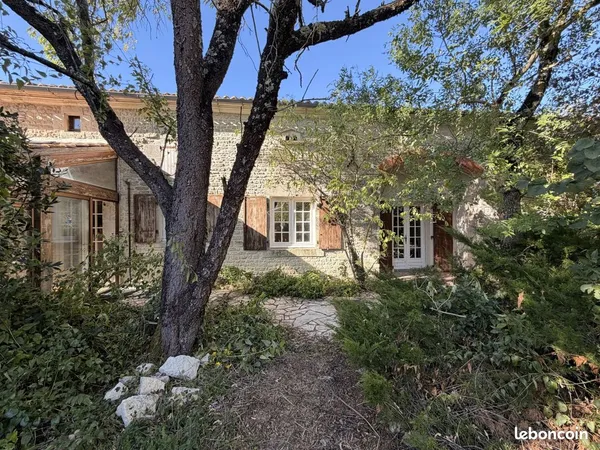 Propriété 7 pièces 202 m²