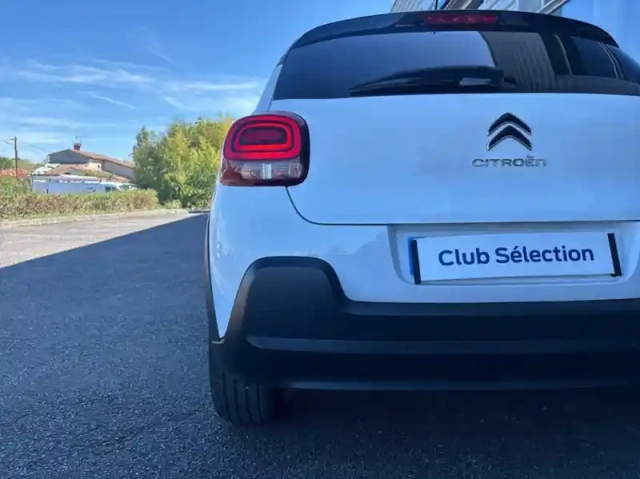 Citroën C3 1.2 puretech 110ch s&amp;s shine 120-123g — photo 29