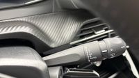 Peugeot 2008 1.2 Hybrid 110ch Allure e-DCS6 — photo 24