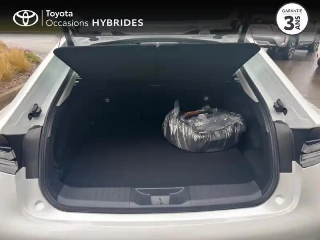 Toyota Prius hybride rechargeable 223ch design — photo 10