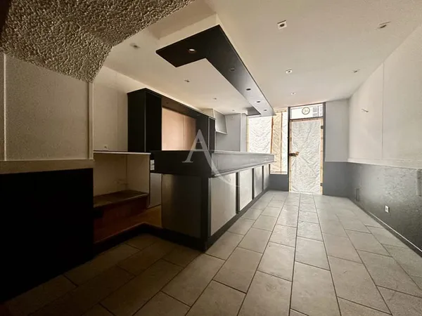 Hôtel 5 pièces 164 m²