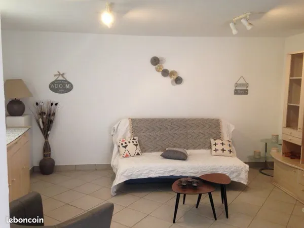 T2 meuble et équipe miroir aux oiseaux l'ile
