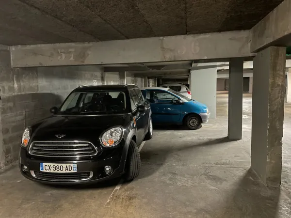 Loue Place de parking couverte Victoire dans résidence sécurisée - 12m', Bordeaux (33)